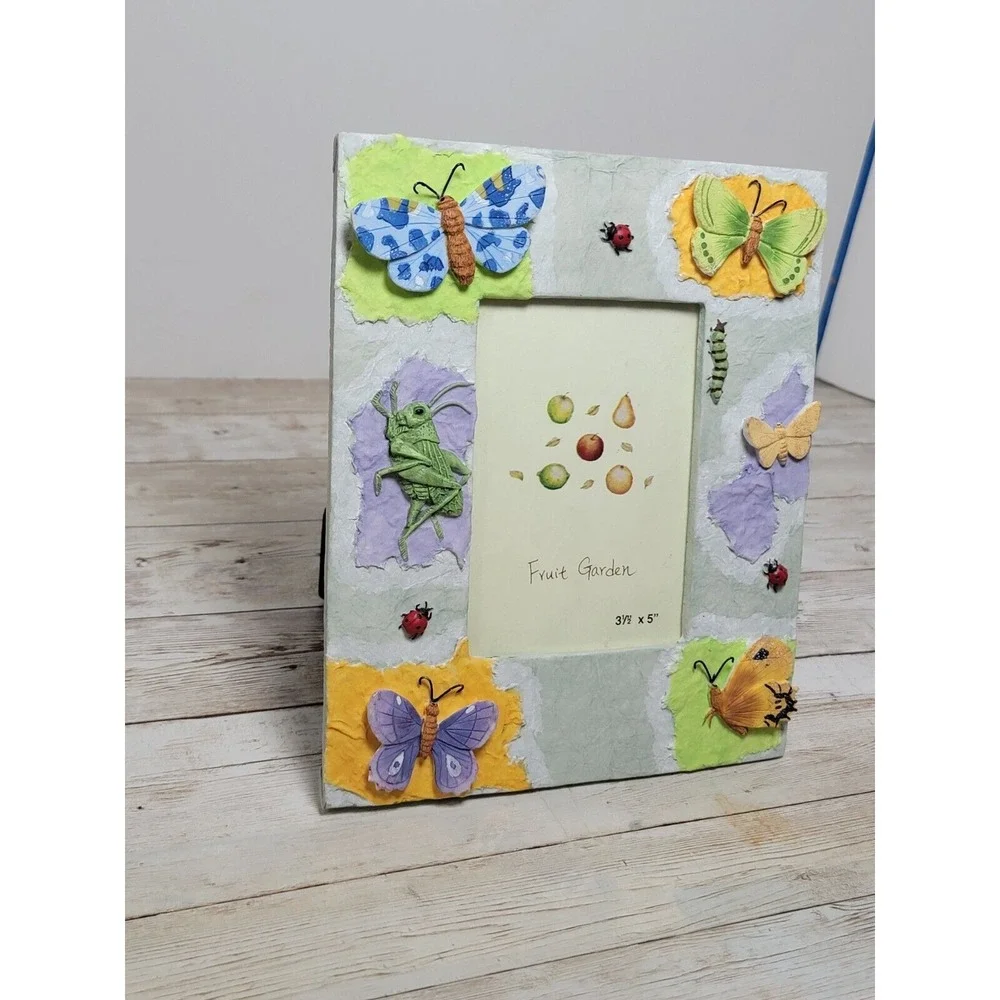 Vintage Dragonfly‎ Butterflies Ladybug Grasshopper Picture Frame Free Stands NWT